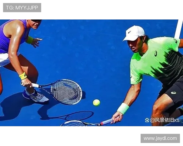 从零基础到网球高手:全面掌握网球配合技巧与策略指南 从零基础到网球高手:全面掌握网球配合技巧与策略指南