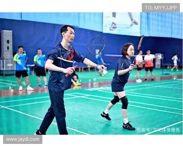 上海羽毛球队灵活性变革引发热议助力竞技水平提升与发展 上海羽毛球队灵活性变革引发热议助力竞技水平提升与发展