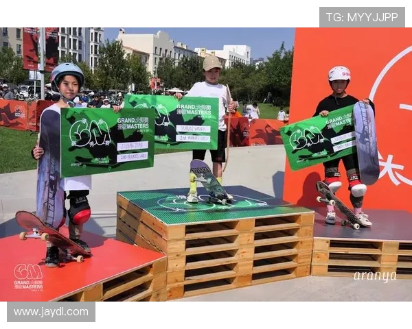 北京滑板队在滑板节奏排行榜中荣获第八名展现出色实力与团队风采 北京滑板队在滑板节奏排行榜中荣获第八名展现出色实力与团队风采