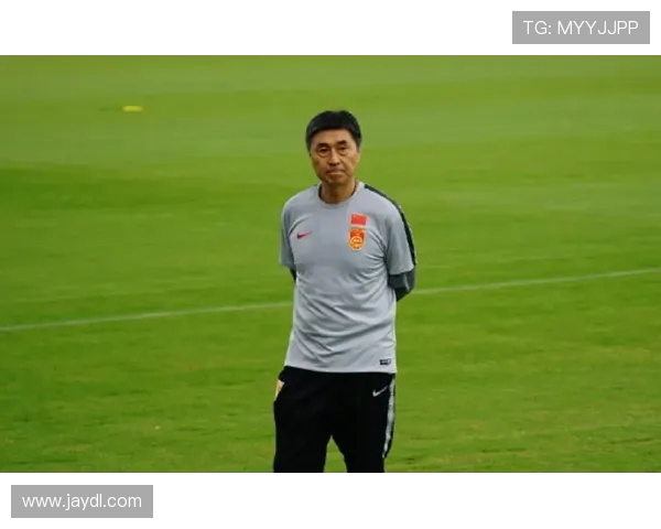 2017323中国男足迎战韩国队全力争胜展现团队精神与实力