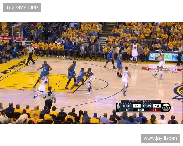 2017年勇士与骑士常规赛对决精彩回顾与数据分析