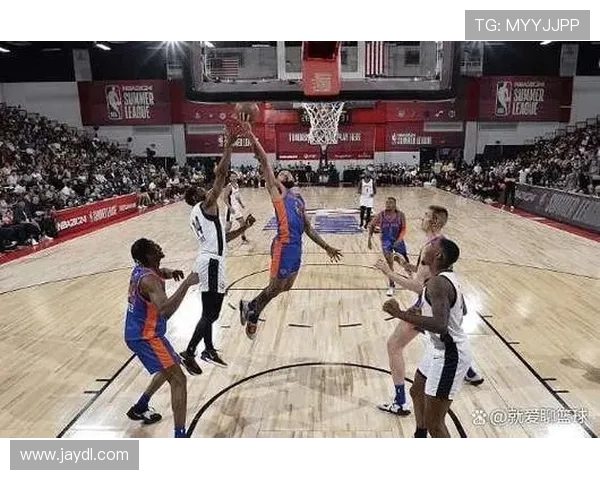 2018夏季联赛火箭与篮网激战回顾精彩瞬间与球员表现分析 2018夏季联赛火箭与篮网激战回顾精彩瞬间与球员表现分析