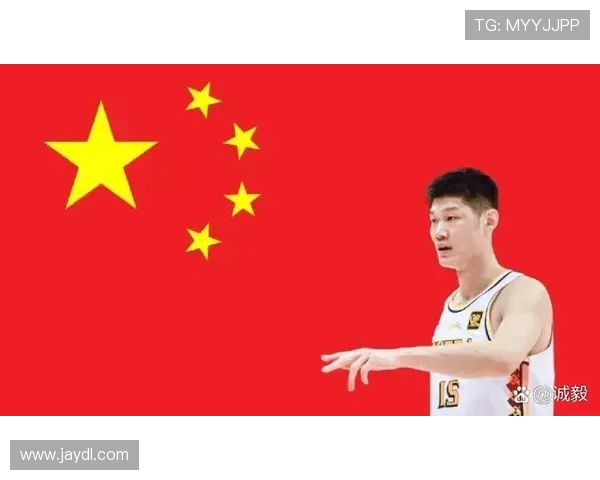 胡金秋：从青涩少年到篮球明星的成长之路与辉煌成就