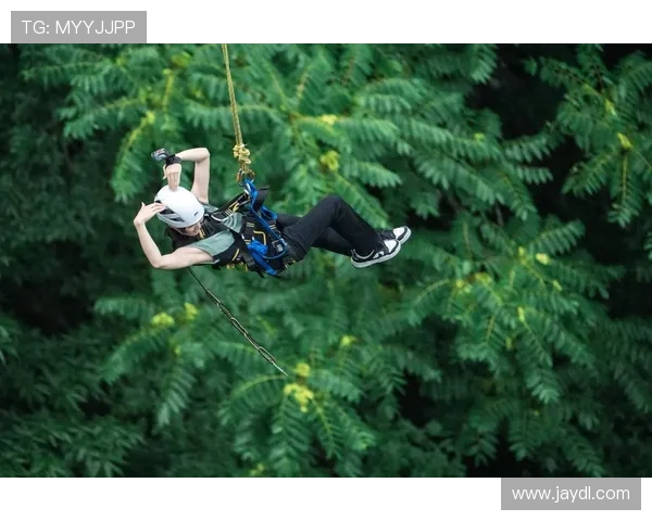 极限运动的魅力：深入南京极限运动队感受速度与激情的碰撞