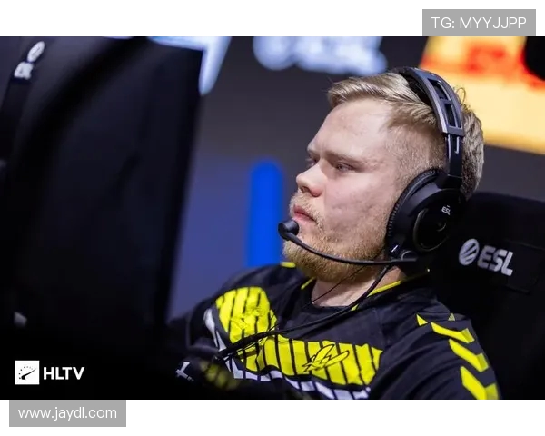 V5战队在Major赛积分榜中以92分稳居第一，争夺冠军之路愈发明朗