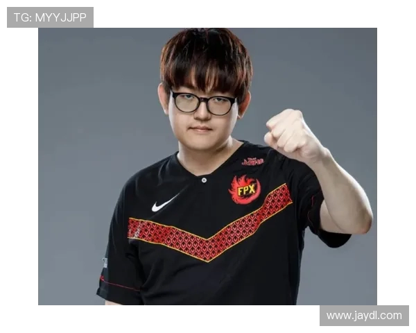 和平精英热议FPX战队近期状态引发玩家热烈讨论与争议