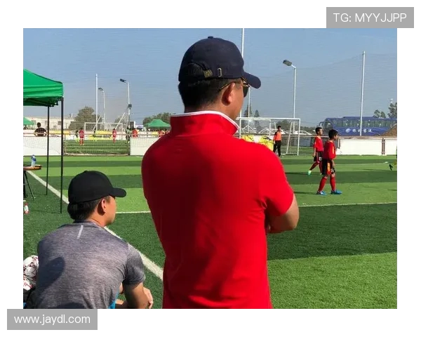 成都排球队挑战赛特别报道：奋勇拼搏铸就辉煌突破之路